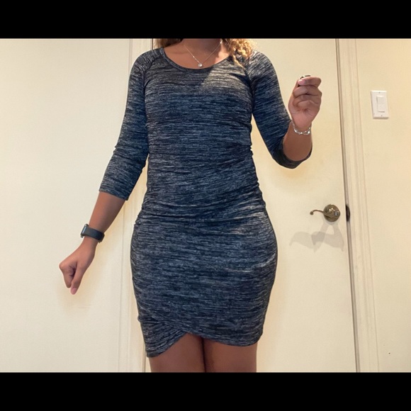 CUTE WINTER/FALL DRESS - Picture 1 of 3